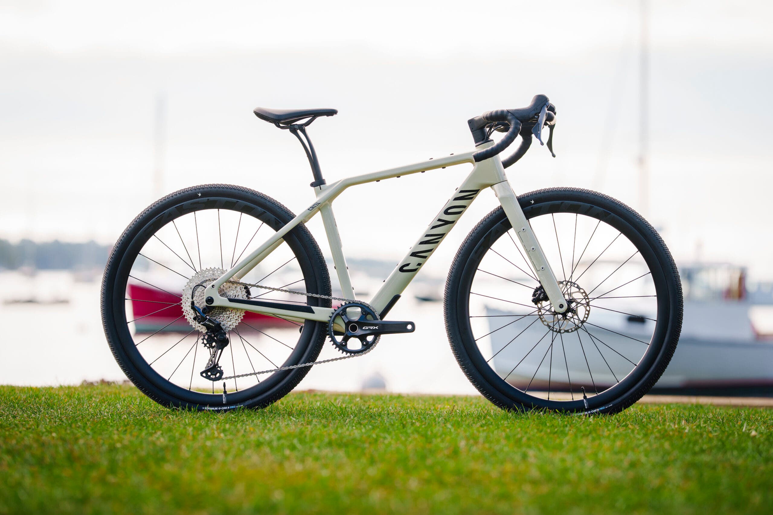 Il Canyon Grizl al test sul campo delle bici gravel Velo per trovare la migliore bici gravel del 2026